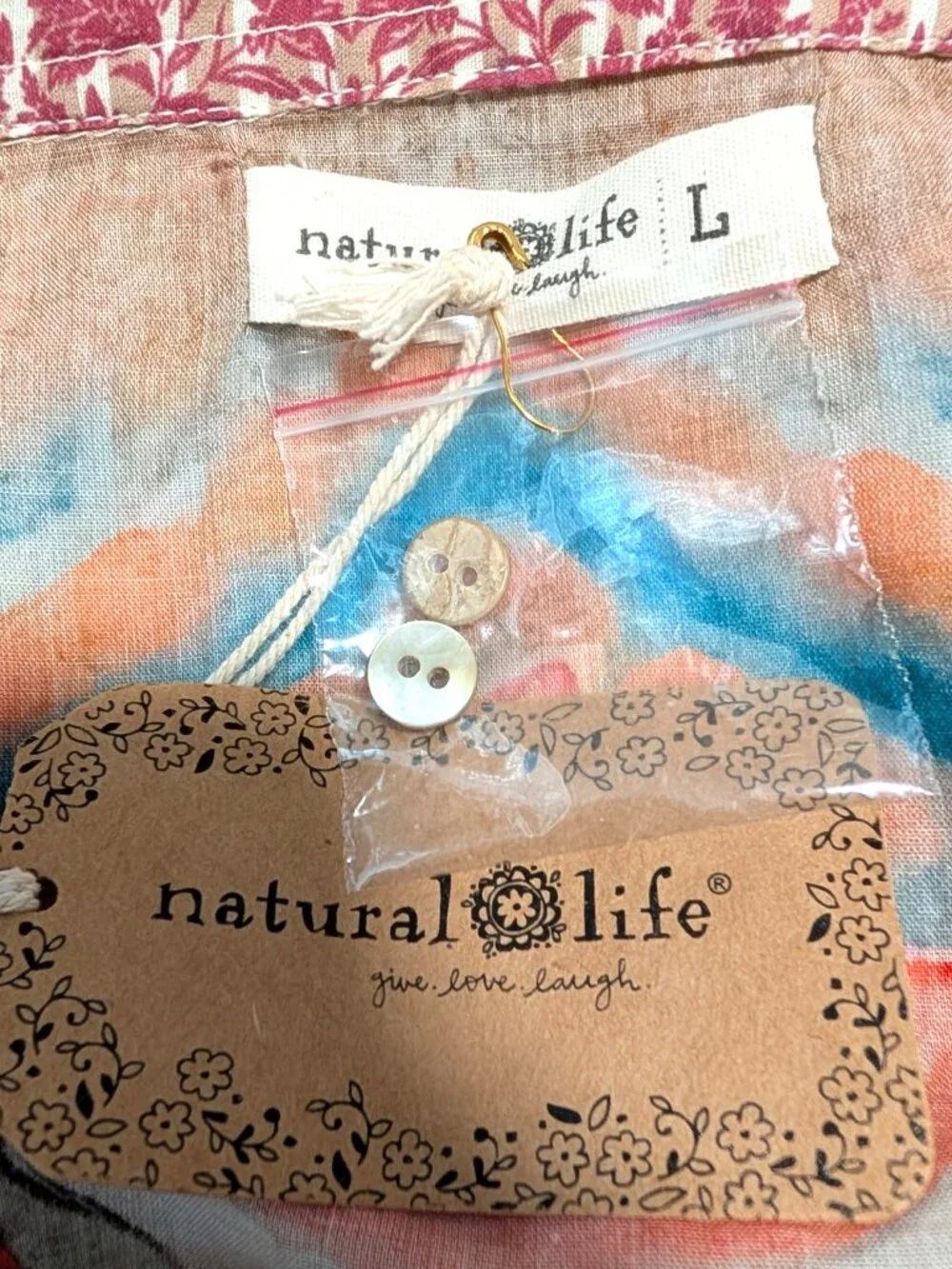 Natural Life Womens NWT Size L Barcelona Floral 100% Cotton Button Up Blouse Top - Picture 8 of 9